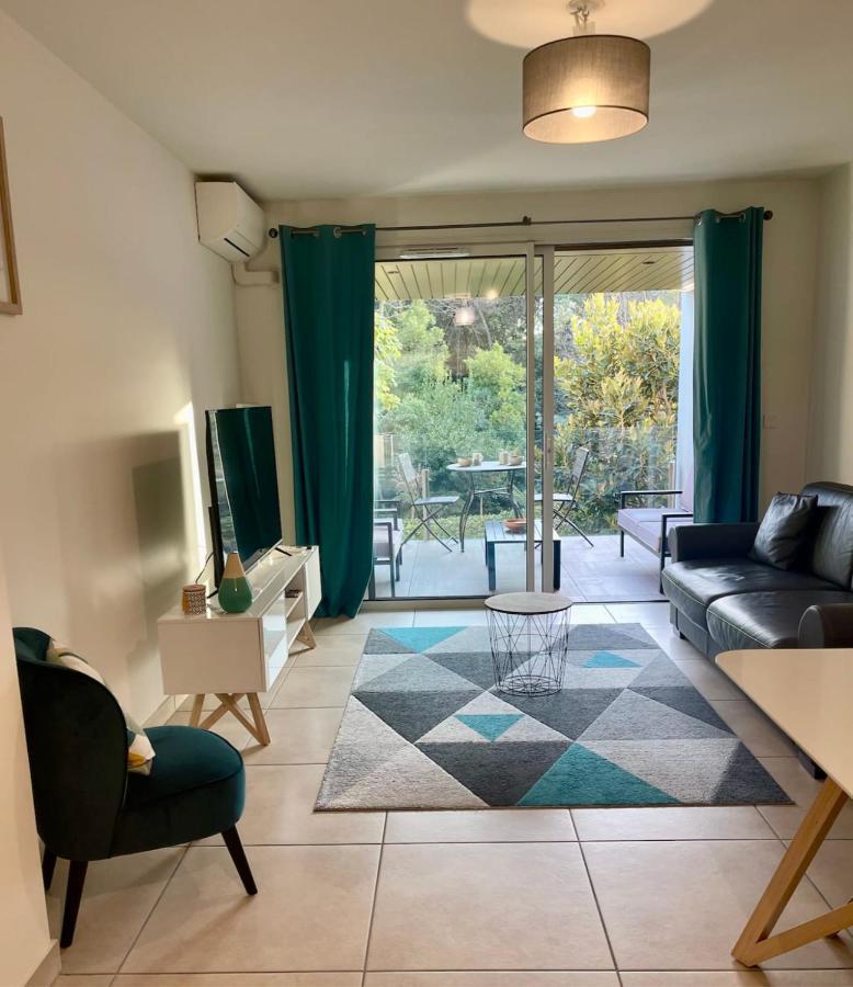 Oxford 1 Bedroom Apartment In A Brand New Building With A Pool Cannes Exterior foto